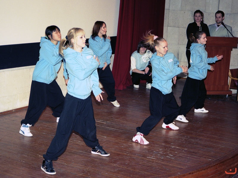 2008